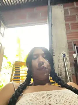 latin girls 69  online show from 10.17.25