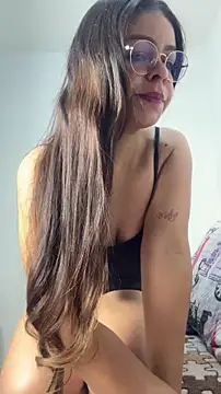 Snapshot of sweet_shadil_ chatting on 10.30.25 sweet shadil online show from 10.30.25