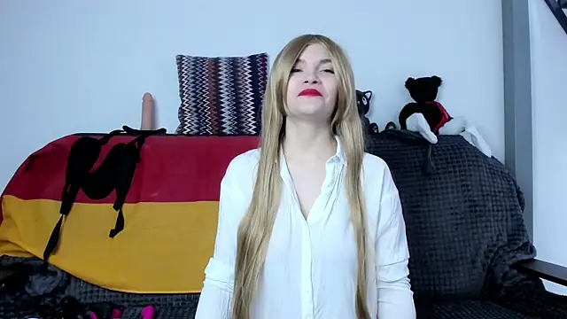 Snapshot of Katherine_Twilight chatting on 01.17.25 Katherine Twilight online show from 01.17.25