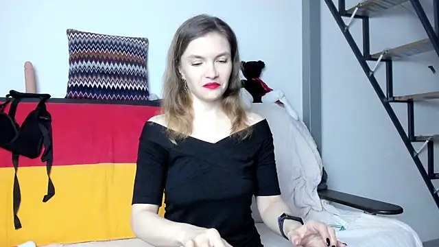 Snapshot of Katherine_Twilight chatting on 01.23.25 Katherine Twilight online show from 01.23.25