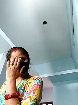 Snapshot of tight_pussy57 chatting on 11.07.25 tight pussy57 online show from 11.07.25