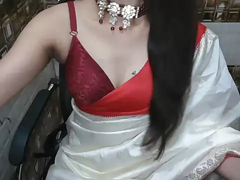 lovepihuu online show from 03.17.26