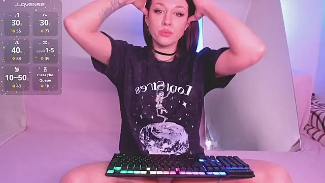 Lil Foxy9 online show from 02.23.26