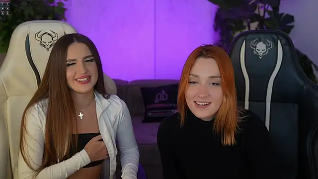 Goldie Flame online show from 11.14.25