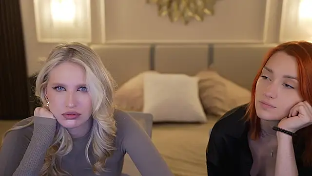 Snapshot of Scarlett_Sweet054 chatting on 10.14.25 Scarlett Sweet054 online show from 10.14.25