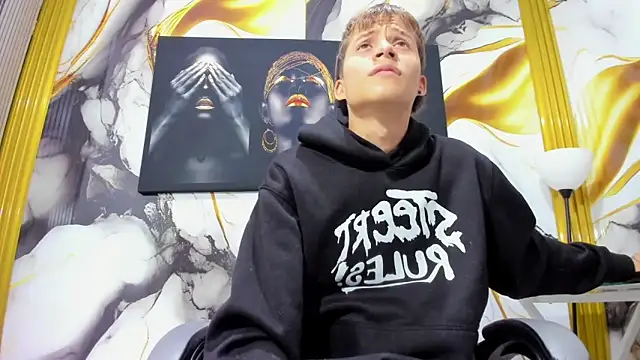mono blonde online show from 06.08.26