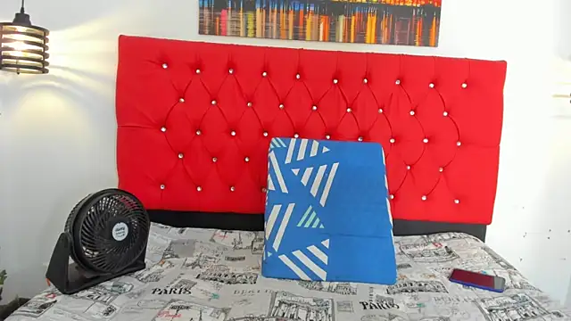 carolinacrus01 online show from 11.06.25