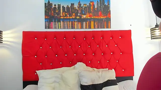 carolinacrus01 online show from 03.04.26