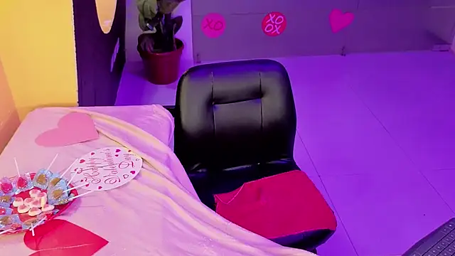 LiLLiAnderson online show from 02.14.26