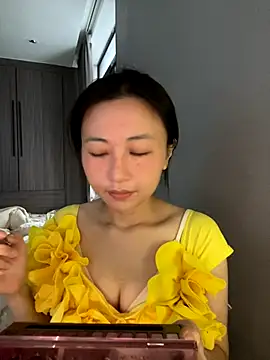 haiyan125216 online show from 12.03.25