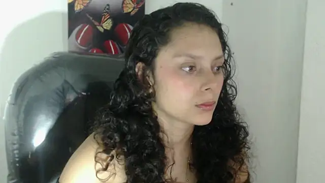 Lily Jone7 online show from 09.30.25