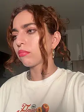 imhelena online show from 01.10.26