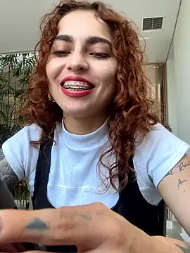 imhelena online show from 01.14.26