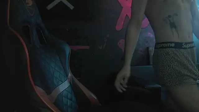 Snapshot of min1pekka chatting on 09.20.25 min1pekka online show from 09.20.25