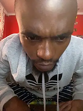 Snapshot of BaggyDirt chatting on 11.18.25 BaggyDirt online show from 11.18.25