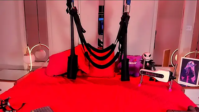 Snapshot of VesperVelvet chatting on 02.13.26 VesperVelvet online show from 02.13.26