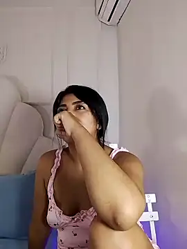 Kaylachannell online show from 05.18.26