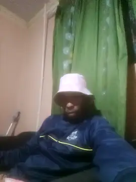 Snapshot of KingBonga chatting on 09.14.25 KingBonga online show from 09.14.25