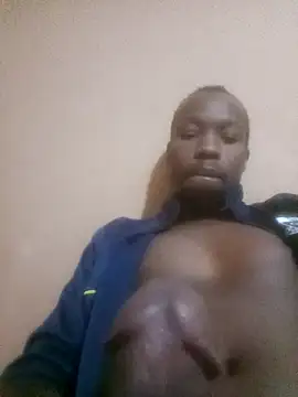 Snapshot of KingBonga chatting on 09.17.25 KingBonga online show from 09.17.25