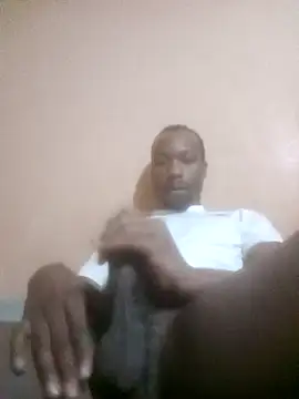 Snapshot of KingBonga chatting on 09.19.25 KingBonga online show from 09.19.25