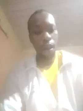 Snapshot of KingBonga chatting on 09.25.25 KingBonga online show from 09.25.25