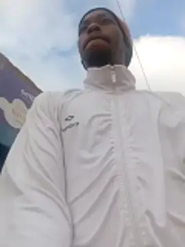 Snapshot of KingBonga chatting on 10.28.25 KingBonga online show from 10.28.25