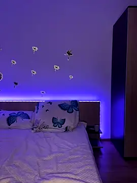 Snapshot of Mihadttraf chatting on 10.26.25 Mihadttraf online show from 10.26.25