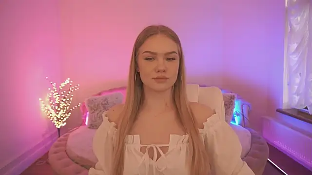 Snapshot of CelesteNoir chatting on 02.09.26 CelesteNoir online show from 02.09.26