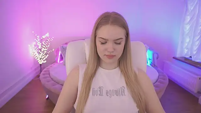 Snapshot of CelesteNoir chatting on 02.12.26 CelesteNoir online show from 02.12.26