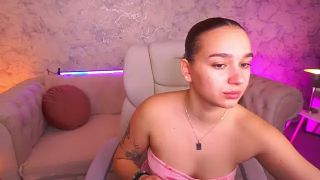 UrMuseOn online show from 10.28.25