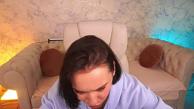 UrMuseOn online show from 12.14.25