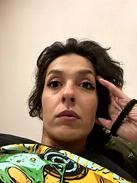 Snapshot of Piggiteablacktea chatting on 01.17.26 Piggiteablacktea online show from 01.17.26