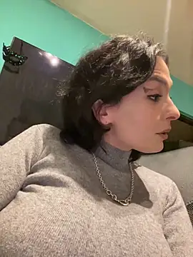 Snapshot of Piggiteablacktea chatting on 03.27.26 Piggiteablacktea online show from 03.27.26