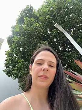 Snapshot of Lady_LauraRose chatting on 11.14.25 Lady LauraRose online show from 11.14.25