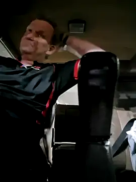 wallacelegend online show from 09.08.25