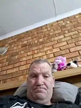 wallacelegend online show from 09.25.25