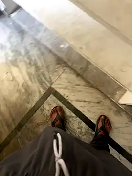 Snapshot of hyderabadii_boi chatting on 11.22.25 hyderabadii boi online show from 11.22.25