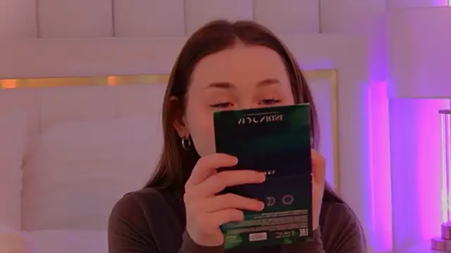 NancySmitts online show from 04.25.26