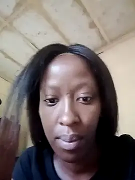 Snapshot of RFeltomWhitJ chatting on 12.03.25 RFeltomWhitJ online show from 12.03.25