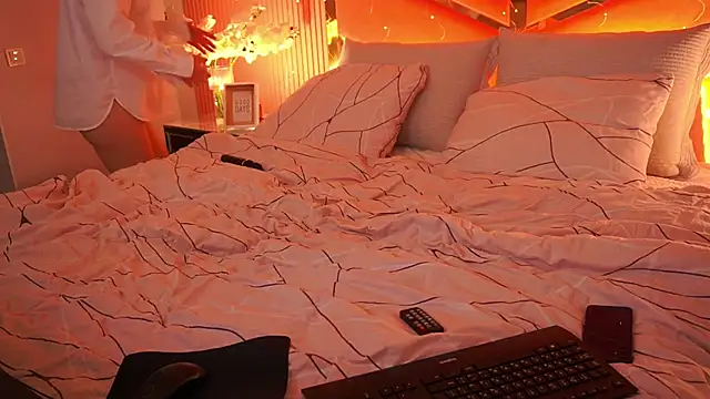 SofieBloom online show from 01.15.26