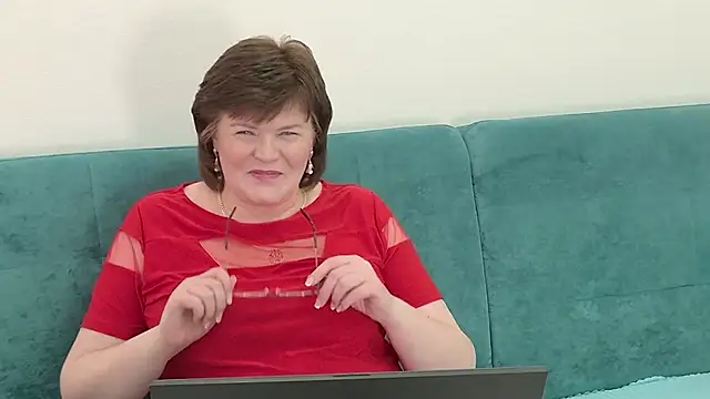 Sandra Sunrise online show from 10.31.25