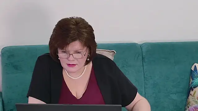 Sandra Sunrise online show from 04.25.26