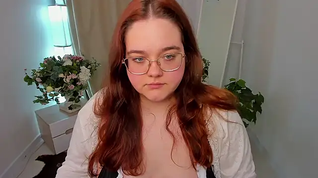 Snapshot of Neko_Moor chatting on 09.10.25 Neko Moor online show from 09.10.25