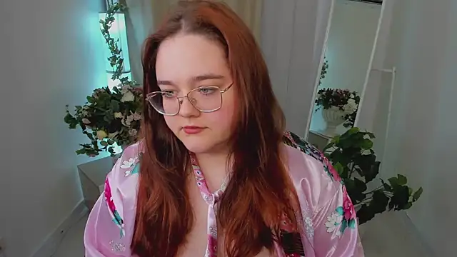 Snapshot of Neko_Moor chatting on 09.12.25 Neko Moor online show from 09.12.25