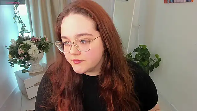 Snapshot of Neko_Moor chatting on 10.16.25 Neko Moor online show from 10.16.25