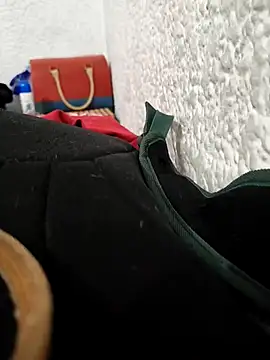 Snapshot of Exoticovergon chatting on 02.25.26 Exoticovergon online show from 02.25.26