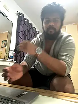 Snapshot of CrazyShashank chatting on 11.03.25 CrazyShashank online show from 11.03.25