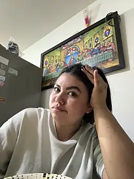 GIIABLOOM online show from 05.25.26