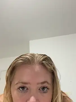 KaylaTrudi online show from 11.06.25