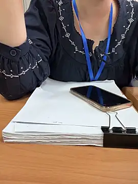 PhuongNhi21 online show from 11.05.25